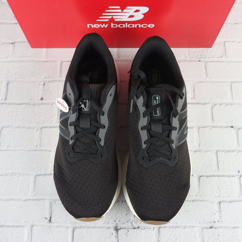 New Balance Women's Fresh Foam Arishi V4 Running Shoe, Size 11 Wide - Picture 3 of 9
